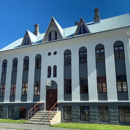 Managisting Guesthouse Ísafjörður Kültér fotó